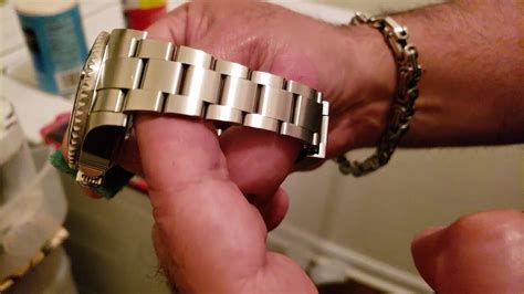 polishing rolex bracelet|how to remove scratches from rolex.